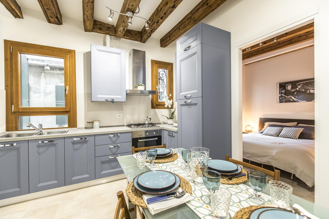 Ca Rezzonico Apartment R&R 베니스 외부 사진