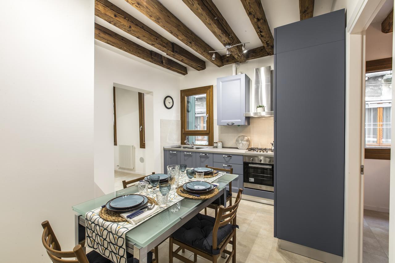Ca Rezzonico Apartment R&R 베니스 외부 사진
